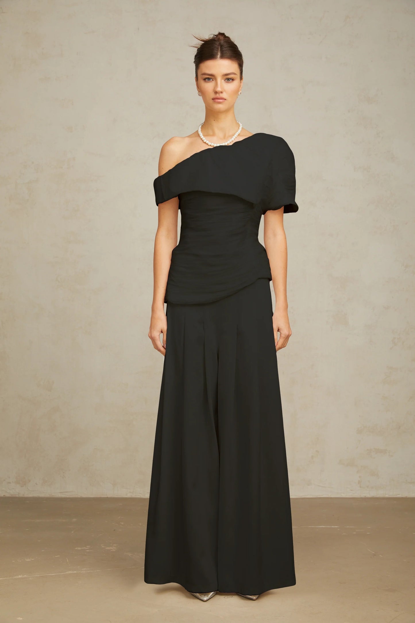Adèle Creased Top & Trousers Matching Set in Black