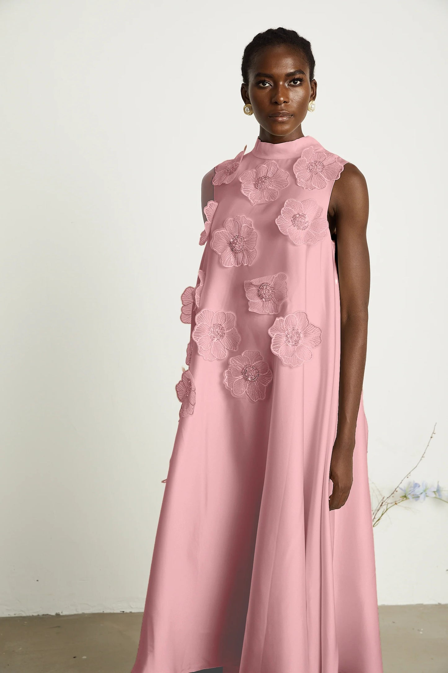 Emilie Sleeveless Floral-Applique Midi Dress in Pink