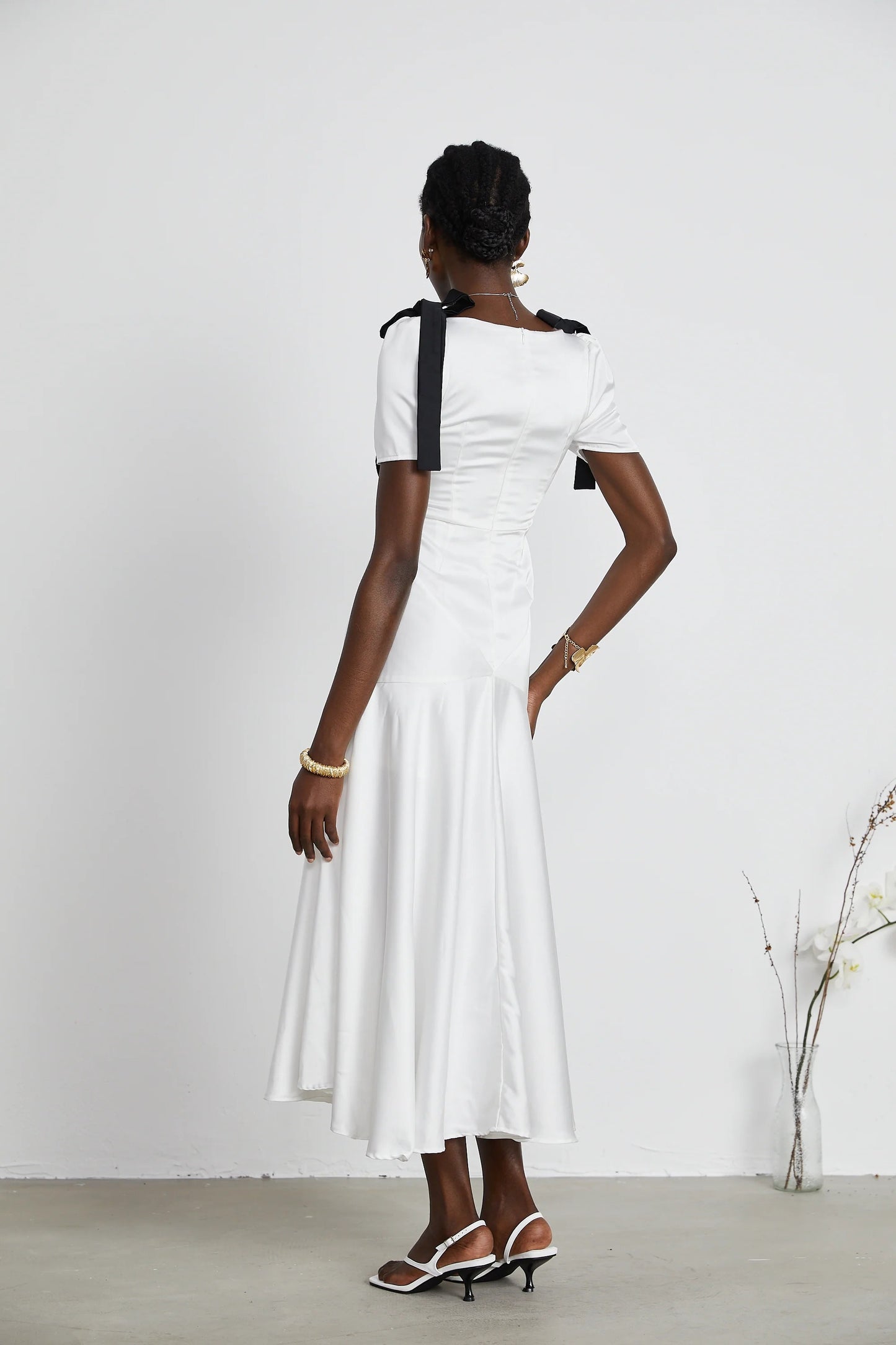 Cyrielle ribbon-detail puff-sleeve maxi dress