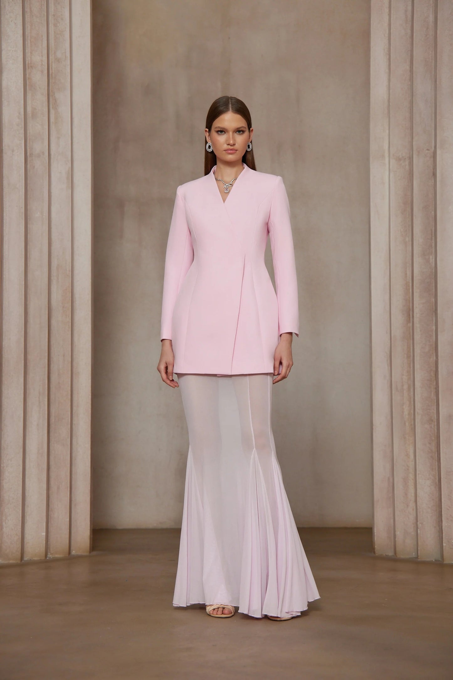 Enora Barrel Design Jacket & Skirt Set