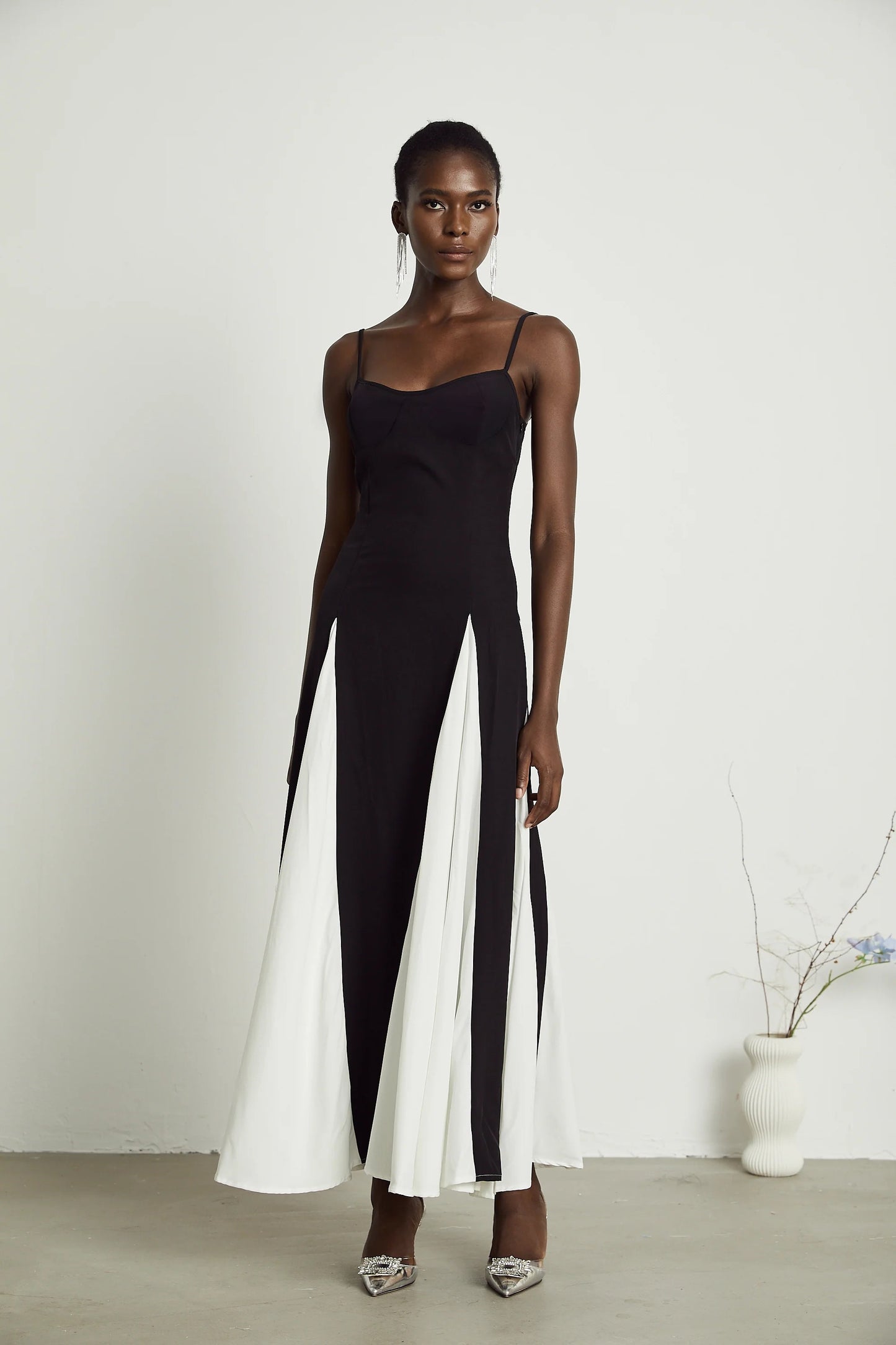 Sofie Contrast-color Pleated Maxi Dress