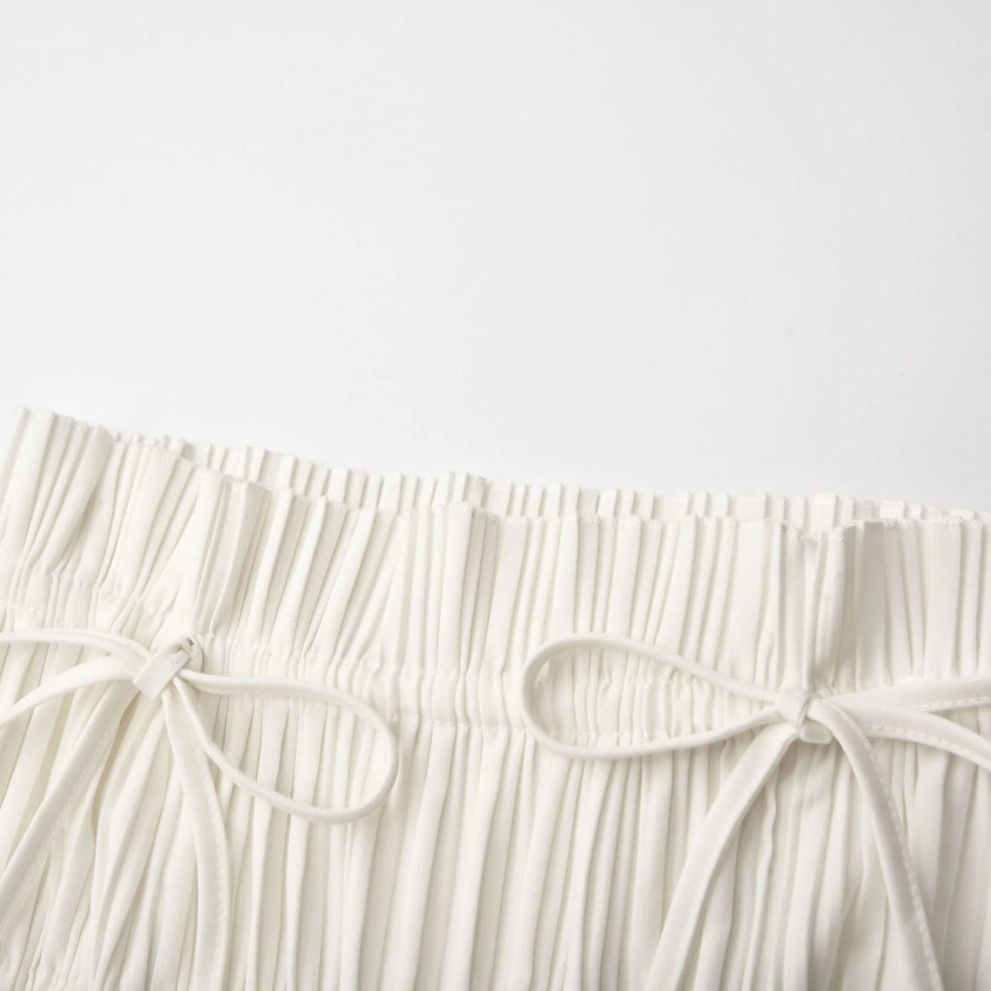 Milicent Open-Back Pleated Top