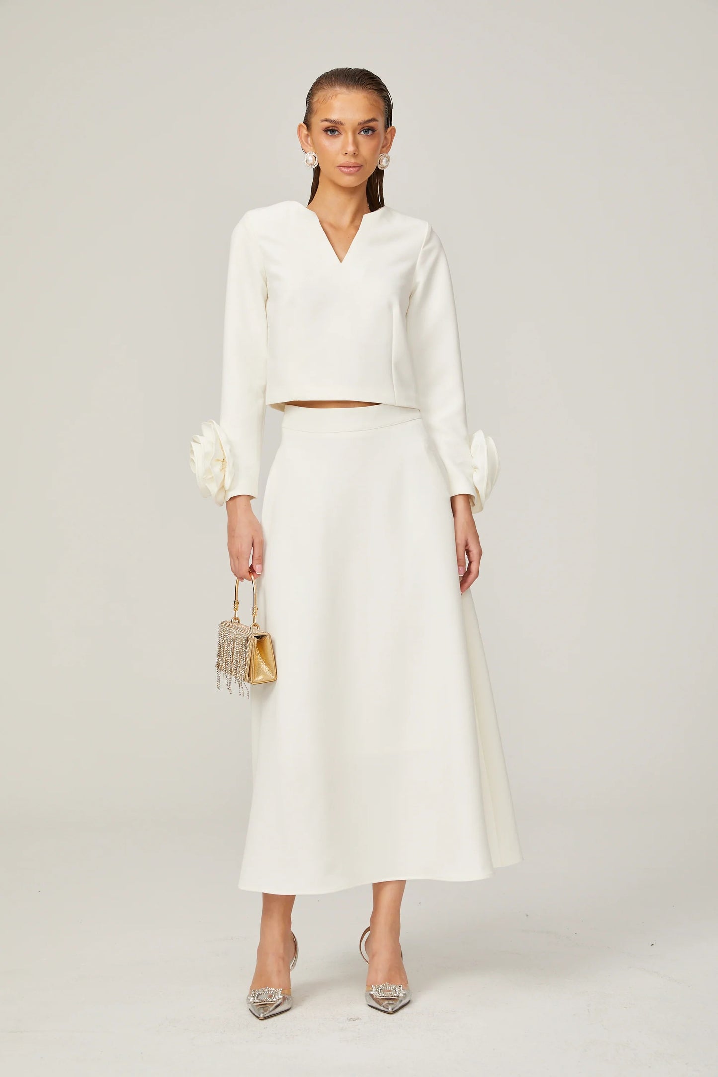 Hilaire white 3d-petal top & skirt matching set