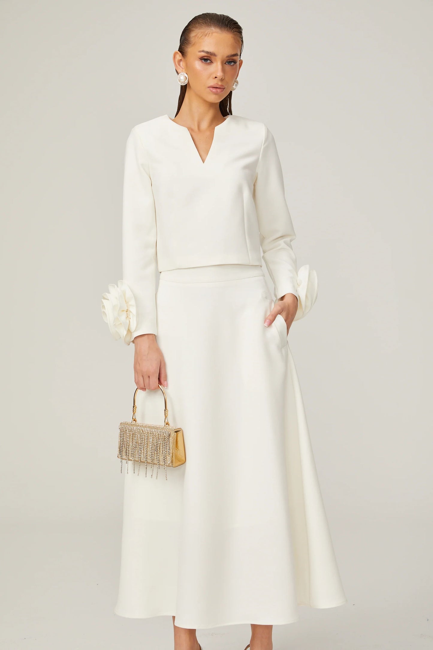 Hilaire white 3d-petal top & skirt matching set